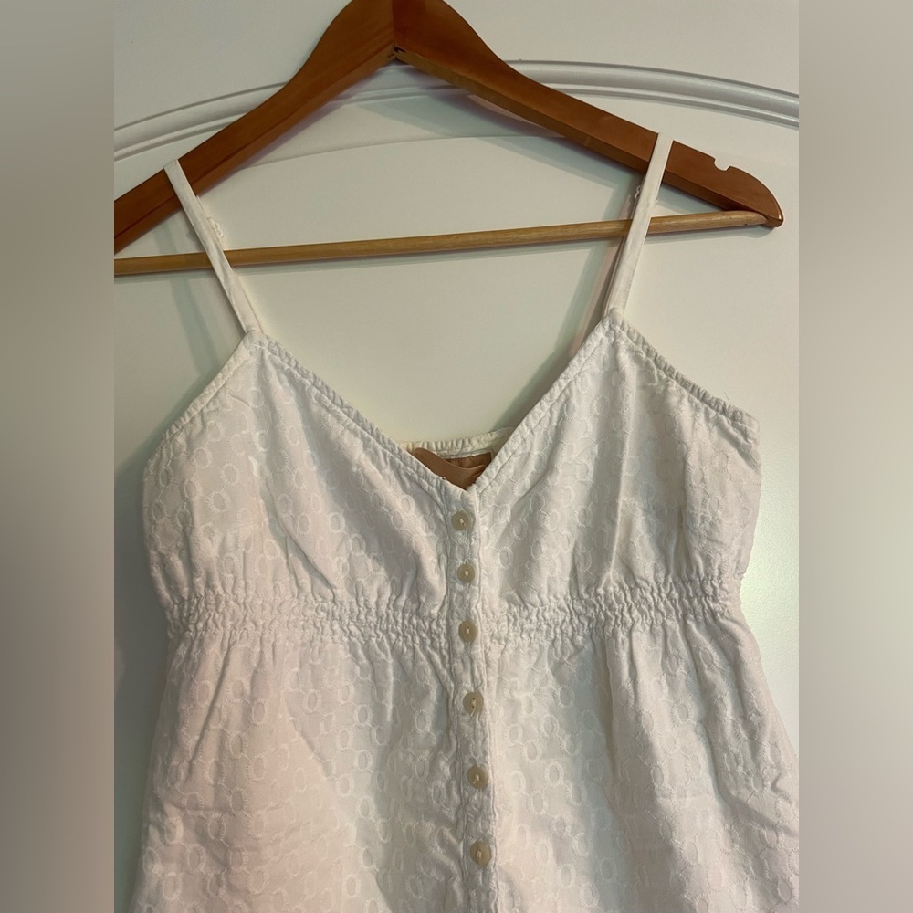 GAP 1969 Limited Edition White Eyelet Cotton Tank - Picture 2 of 7